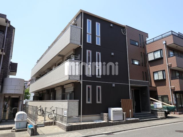 ���l�s�c�n���S�u���[���C���@������w�i�k��11���j