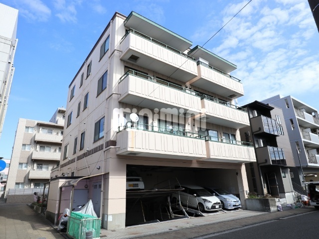 ���l�s�c�n���S�u���[���C���@������w�i�k��3���j