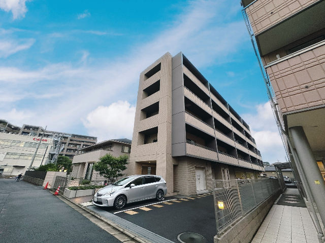 ���}�������@�V�ێq�w�i�k��18���j