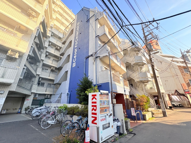 �_�ސ쌧���͌��s�����散��ӂR���ڂP�q