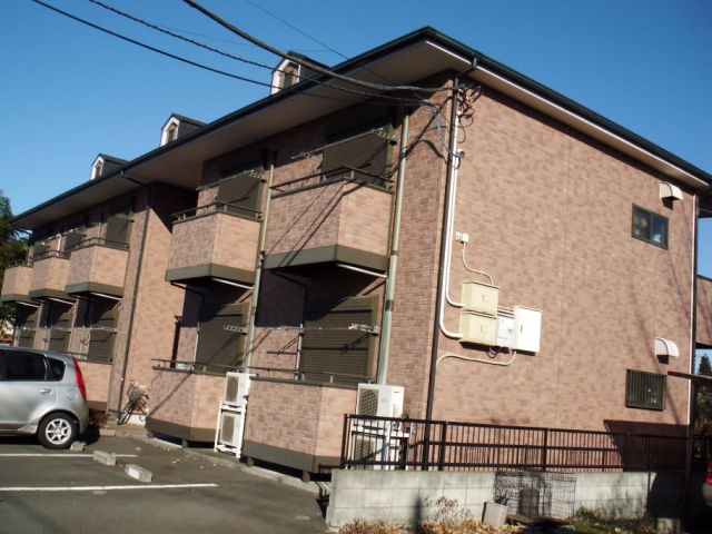 ���c�}�d�S���c�����@���͑��w�i�o�X10�� �E������w�Z�O��A �k��3���j