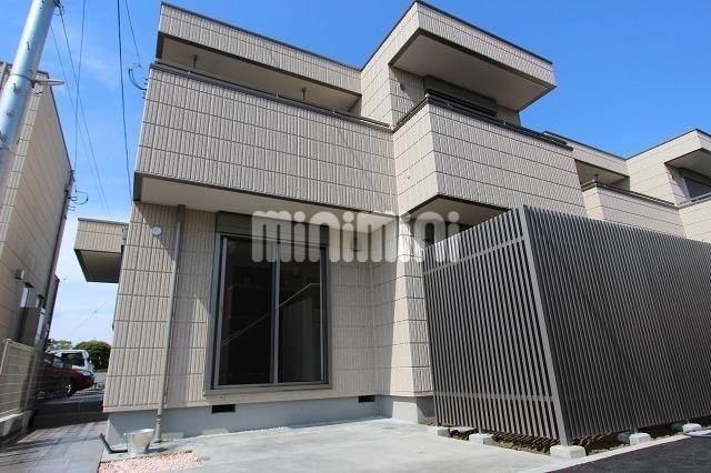 ���C���{���@����w�i�k��25���j