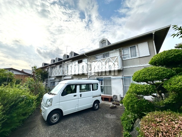 ���c�}�d�S�]�m�����@����w�i�k��5���j