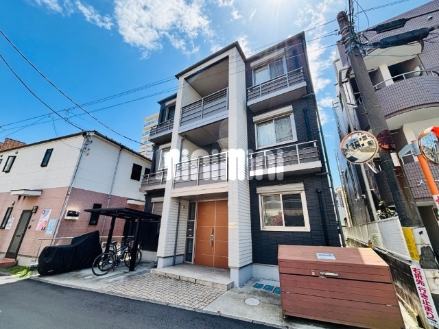 ���C���{���@������w�i�k��4���j