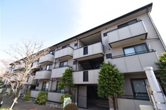 ���c�}�d�S���c�����@�`��w�i�o�X7�� �E�򉮓�����A �k��5���j