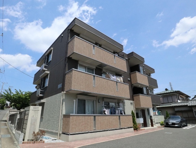 ���c�}�d�S���c�����@���b�Γc�w�i�k��26���j