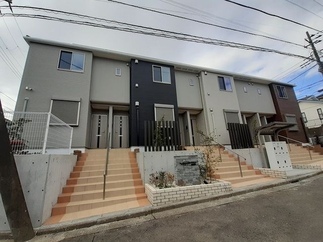 ���C���{���@�˒ˉw�i�o�X9�� �E������A �k��8���j