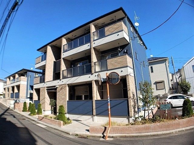 ���C���{���@�˒ˉw�i�o�X8�� �E���c��A �k��2���j