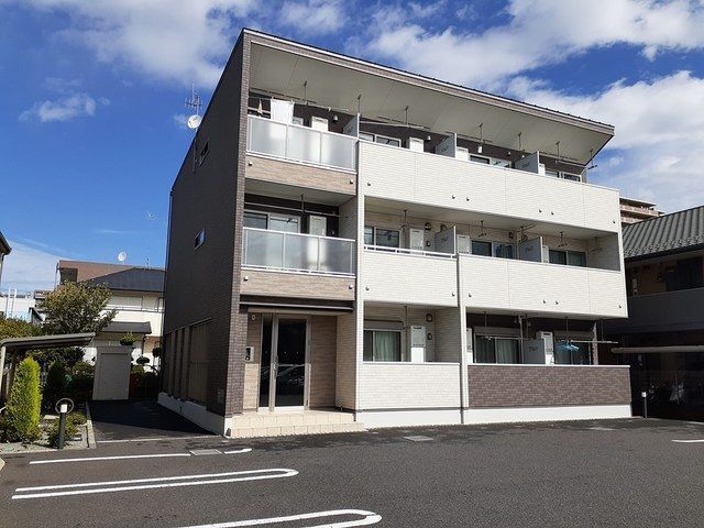 ���c�}�d�S���c�����@�{���؉w�i�k��13���j