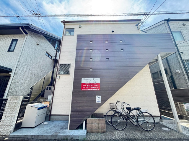 ���l���@����Ӊw�i�k��7���j