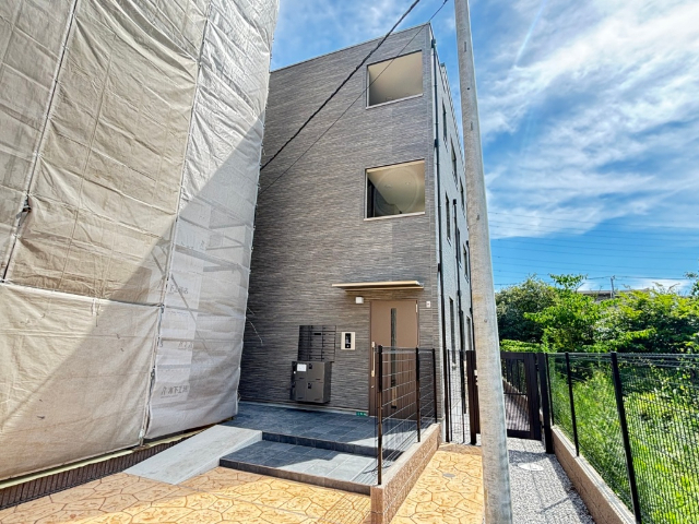 ���l���@����Ӊw�i�k��36���j