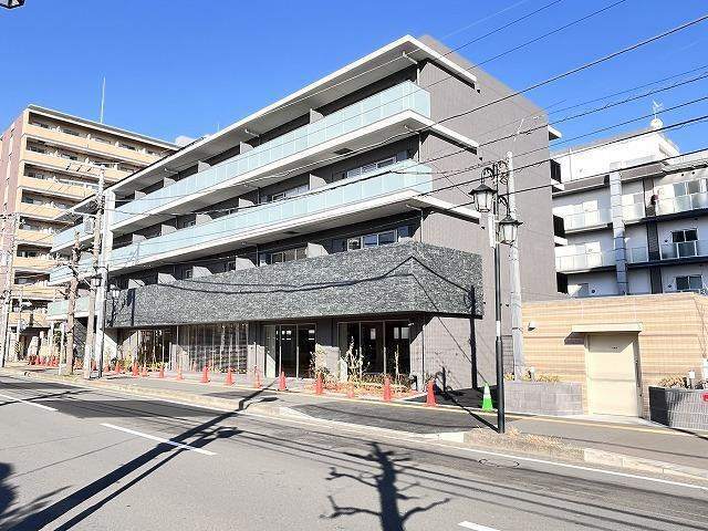 ���c�}�d�S�]�m�����@�Ó��w�i�k��4���j