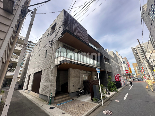 ���c�}�d�S���c�����@�{���؉w�i�k��3���j