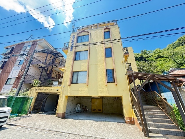 ���C���E�R�z�V�����@���c���w�i�k��62���j