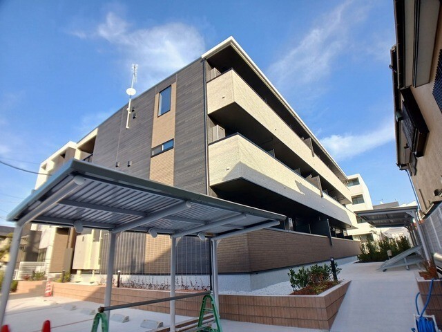 ���c�}�d�S�]�m�����@����w�i�k��6���j