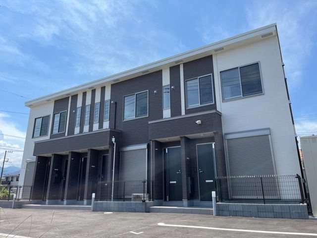 ��a����@���c�w�i�o�X9�� �E�㓇���A �k��5���j