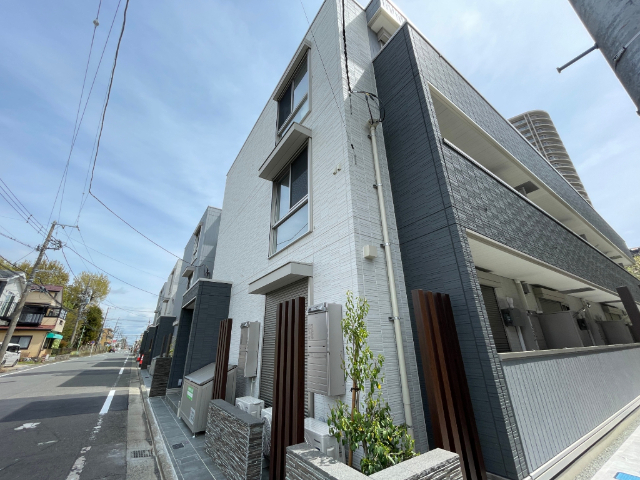 ���c�}�d�S�]�m�����@�Ó��w�i�k��9���j