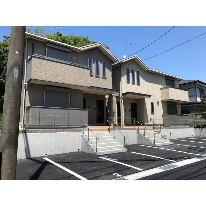 ���{����@���q�w�i�o�X8�� �E��������A �k��4���j