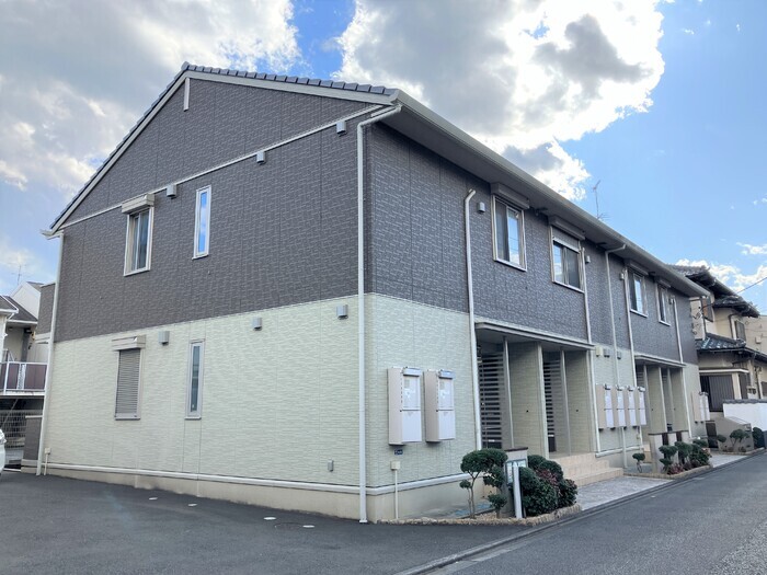 ���c�}�d�S�]�m�����@��a�w�i�k��8���j