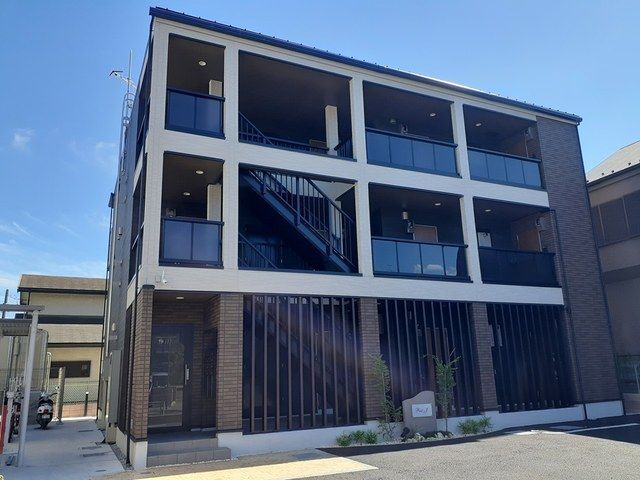 ���C���{���@���ˉw�i�o�X45�� �E���b�Γc�w�i�o�X�j��A �k��8���j