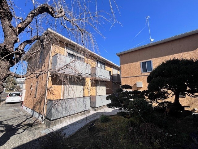 ���c�}�d�S���c�����@�a��w�@��16���i4300m�j