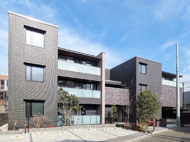 ���C���{���@�˒ˉw�i�k��16���j