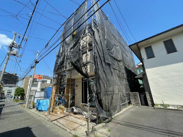 ���l�s�c�n���S�u���[���C���@�O�����w�i�k��3���j