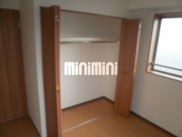 ����5