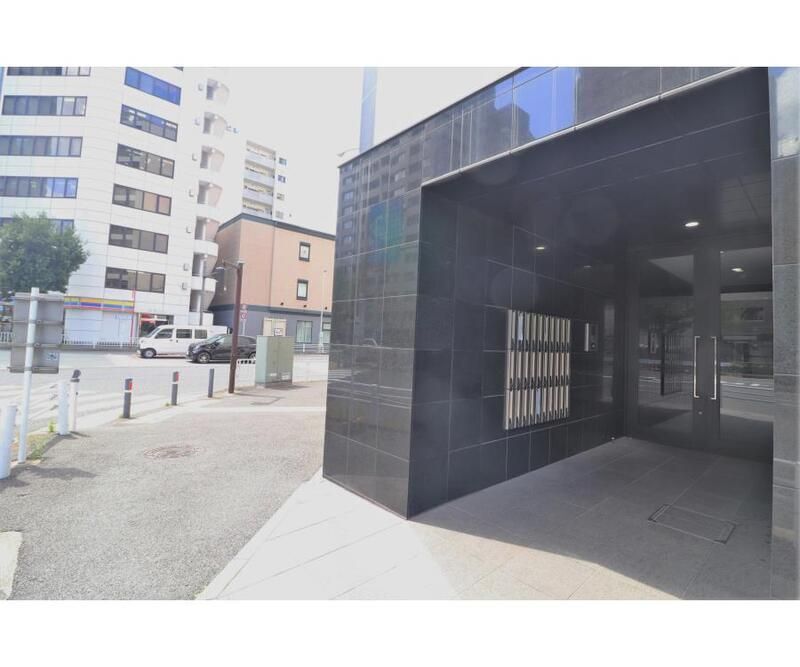 ����11