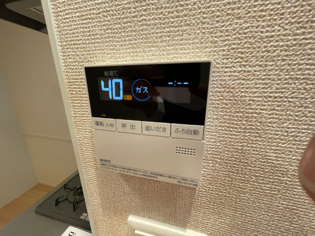 ����13