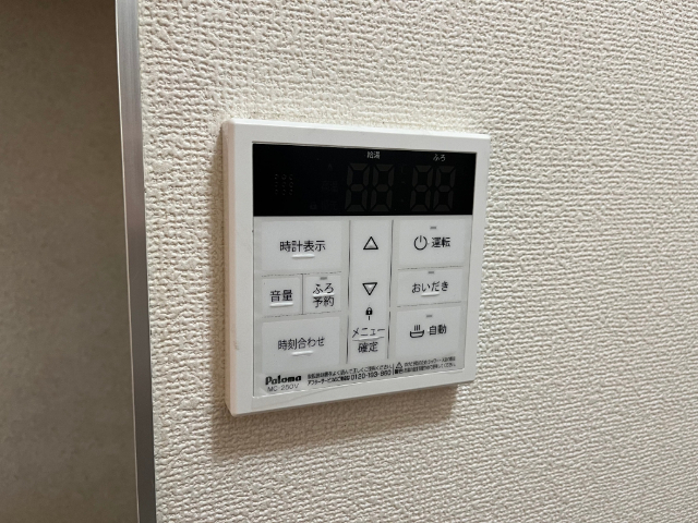 ����11