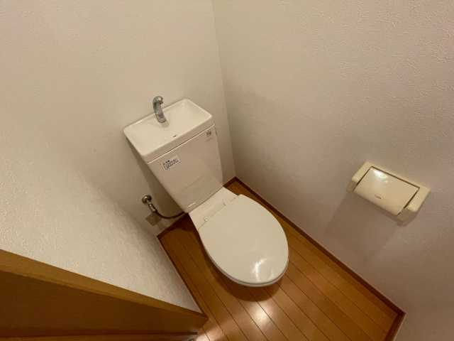 ����5