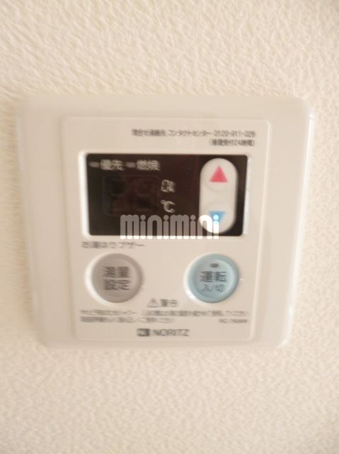 ����11
