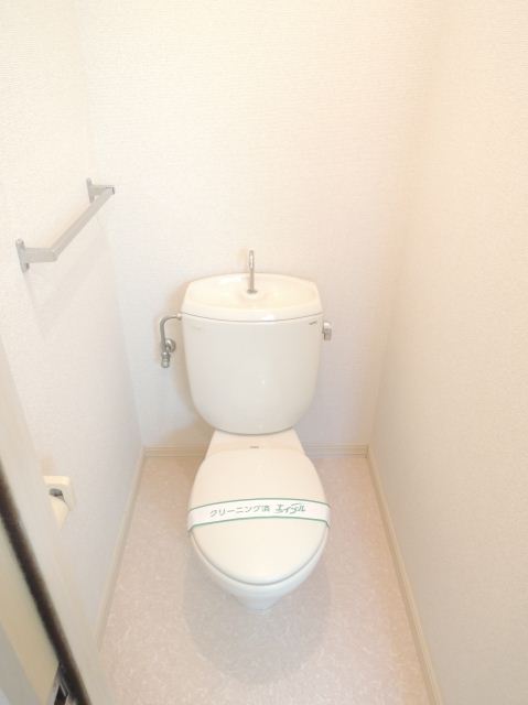 ����5