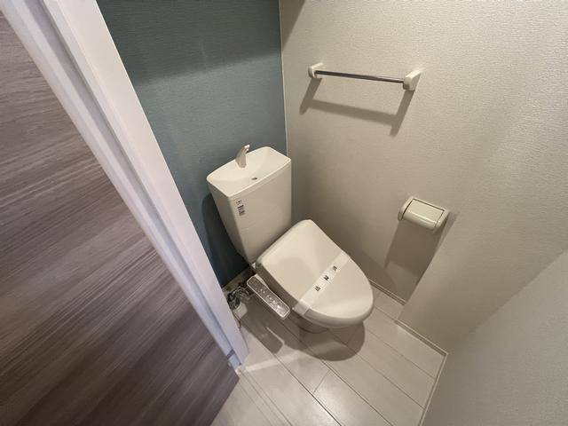 ����5