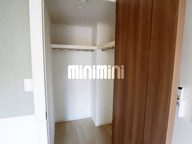 ����7