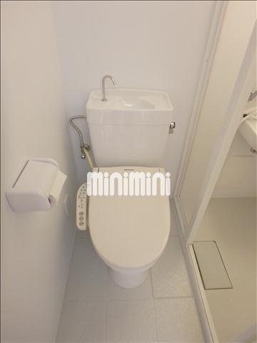 ����6