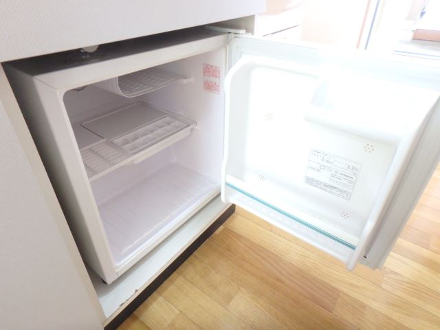 ����11