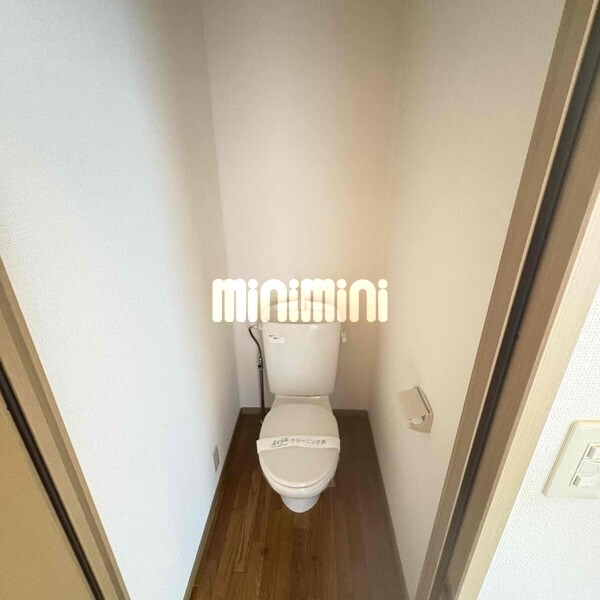 ����5