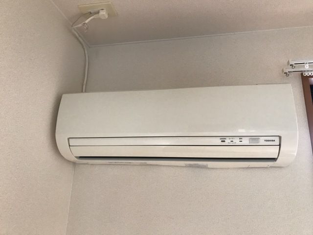 ����9