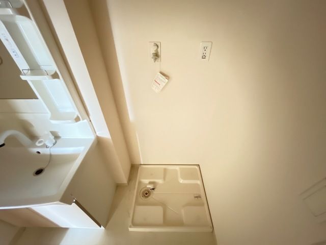 ����19