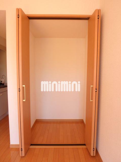 ����6