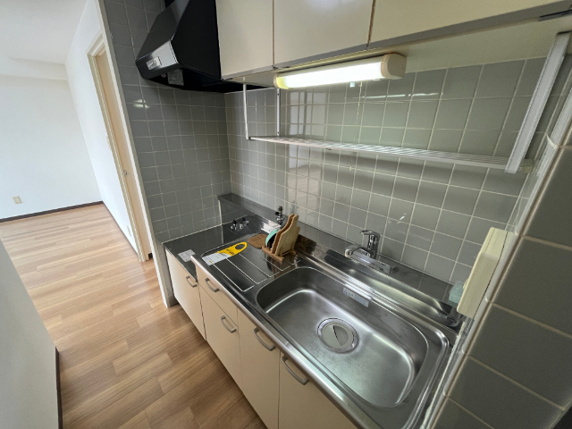 ����14