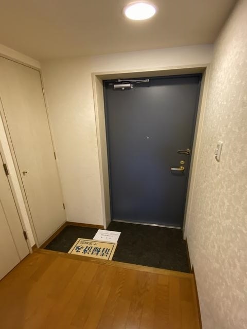 ����7