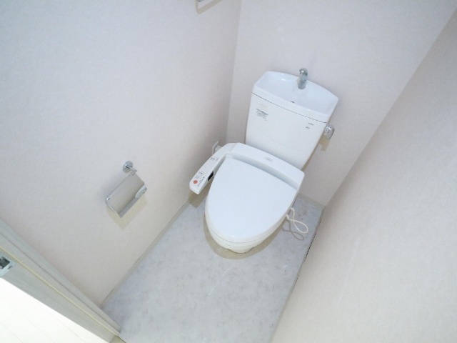 ����5