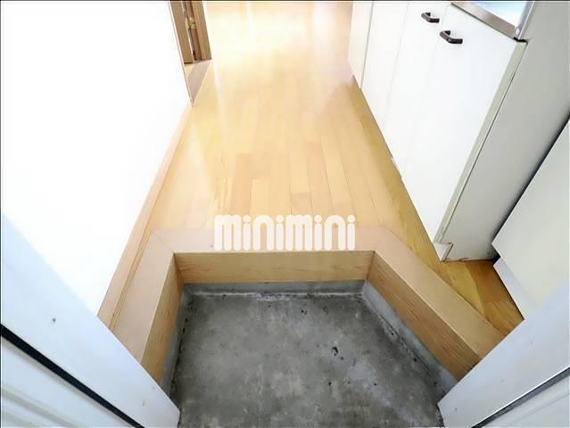 ����5