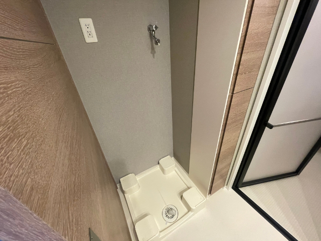 ����19
