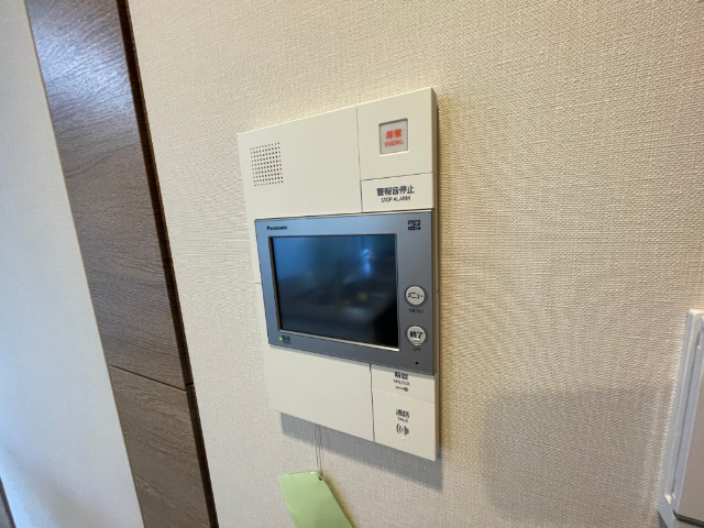 ����10