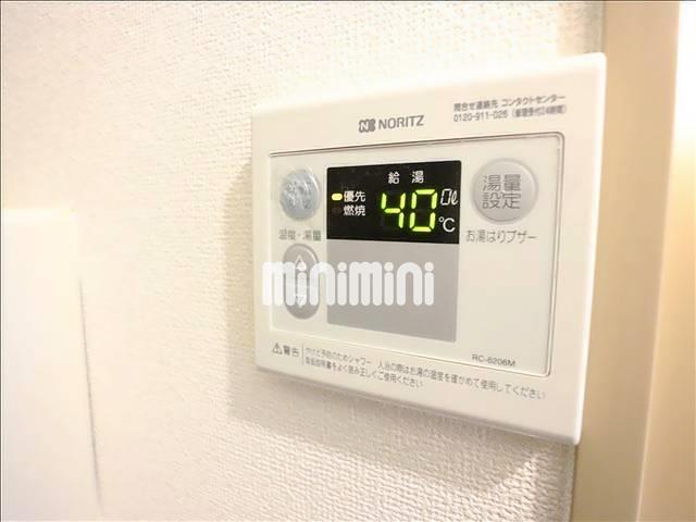 ����14