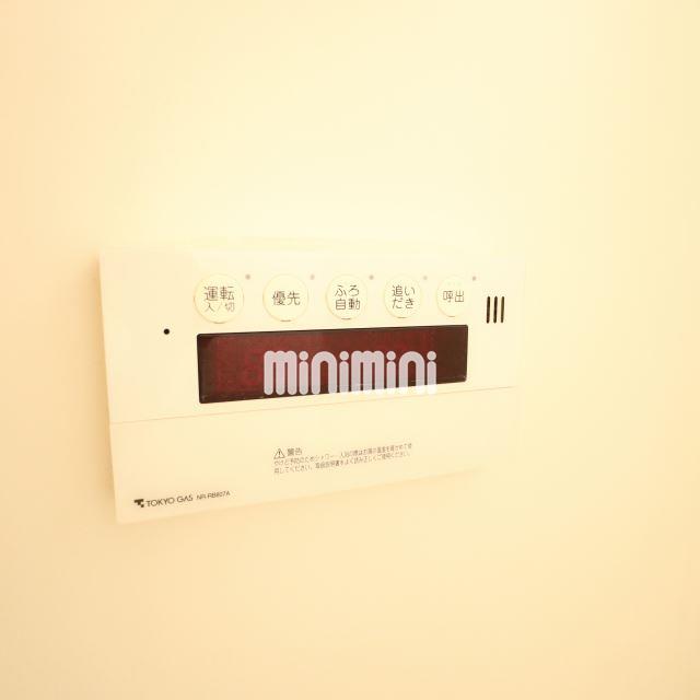 ����10